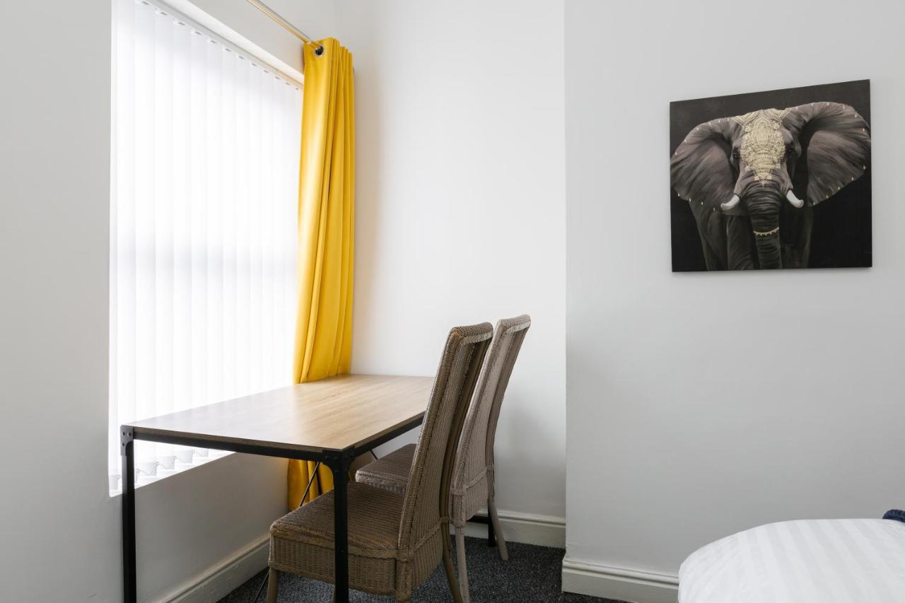 Clayton House - Spacious Home Near Etihad Stadium Manchester Exteriér fotografie
